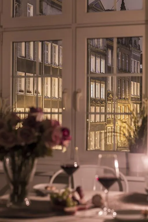 Chill And The City Apartments Gdansk